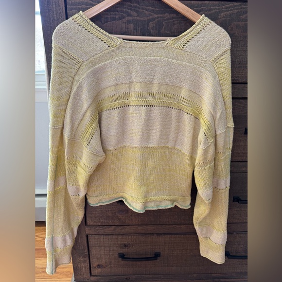 Free People Light Yellow V-Neck Sweater - Picture 4 of 6